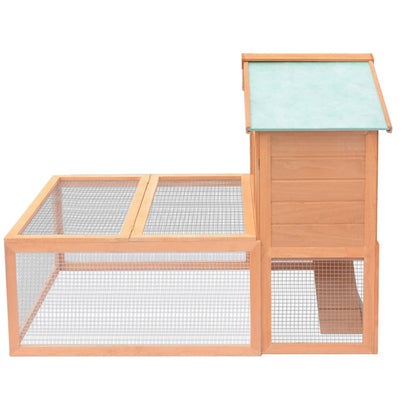 Outdoor Hutch for Small Animals in Wood