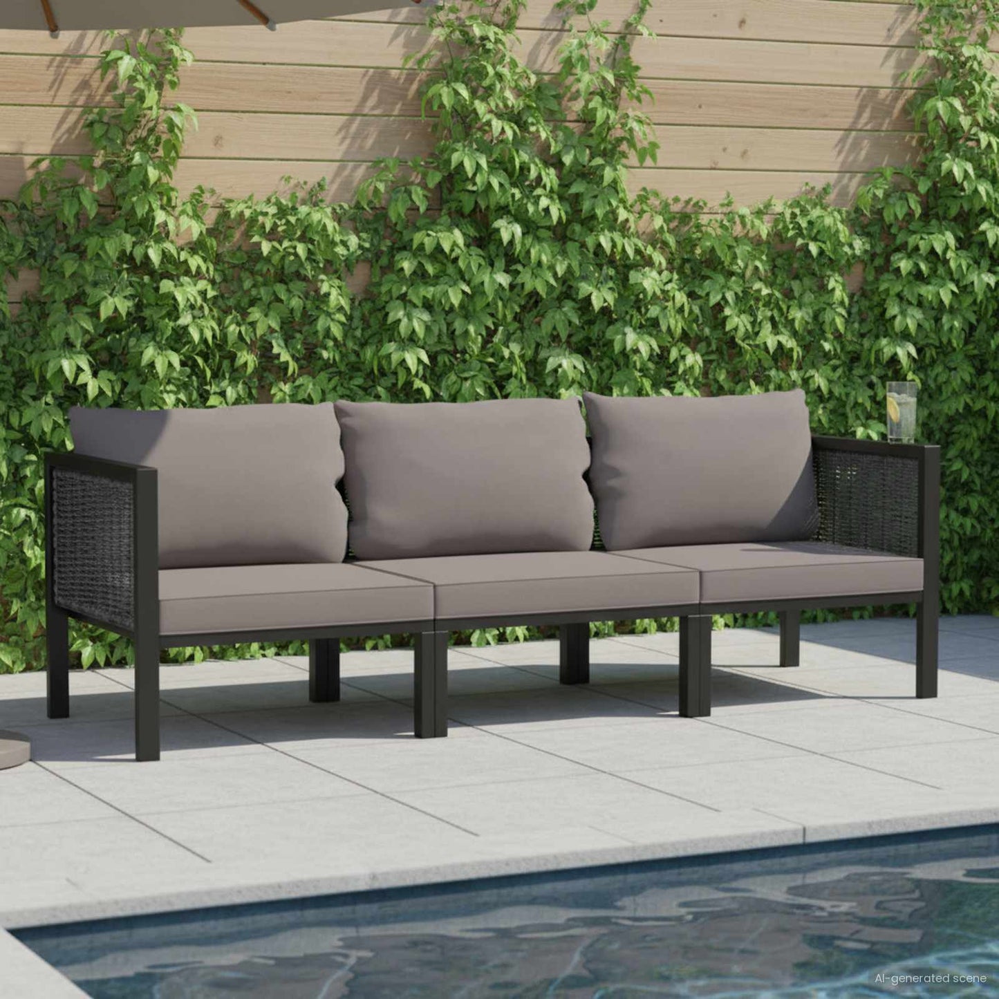 Divano a 3 Posti con Cuscini Antracite in Polyrattan