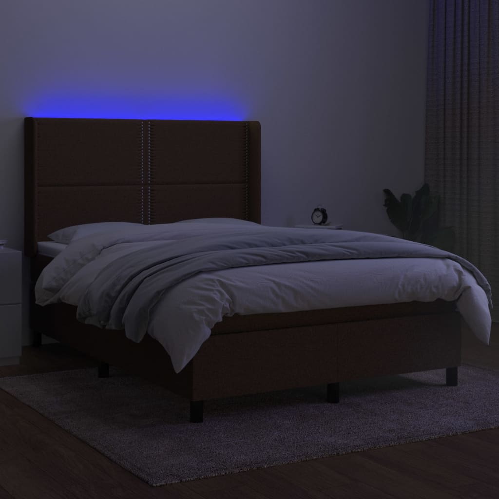 Letto a Molle Materasso e LED MarroneScuro 140x190cm in Tessuto | homemem39