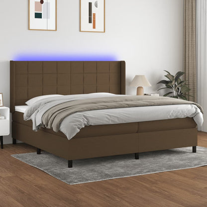 Letto a Molle Materasso e LED Marronescuro 200x200cm in Tessuto | homemem39