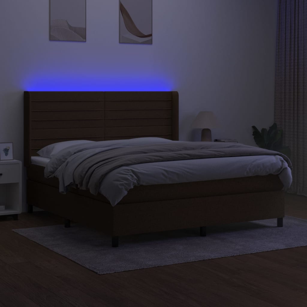 Letto a Molle Materasso e LED Marrone Scuro 160x200 cm Tessuto | homemem39