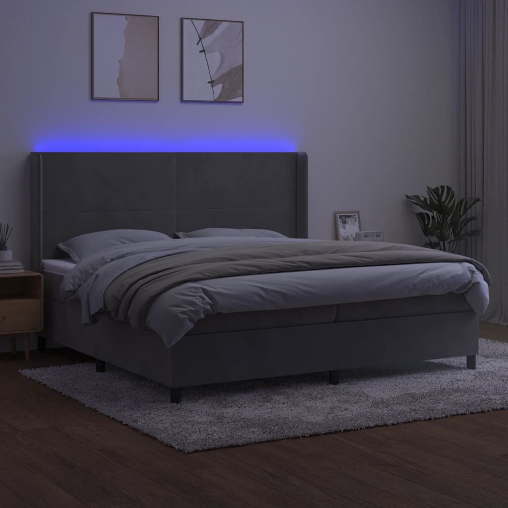 Letto a Molle Materasso e LED Grigio Chiaro 200x200 cm Velluto | homemem39