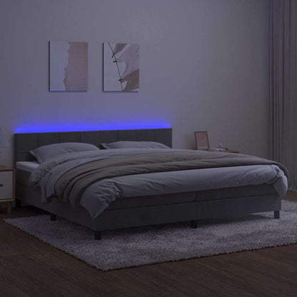 Letto a Molle con Materasso e LED Grigio Chiaro 200x200 cm