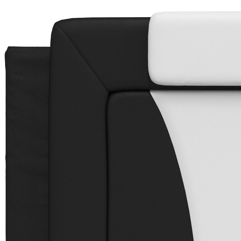 Letto Viana con Materasso Nero e Bianco 200x200cm in Similpelle