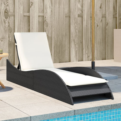 Sun lounger with black cushion 60x205x73 cm in polyrattan