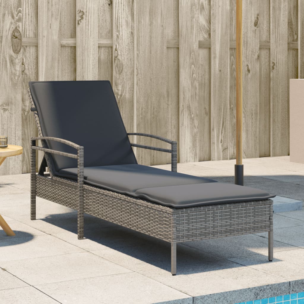 Sun Lounger with Gray Cushion 63x200x81 cm Polyrattan