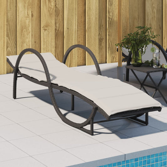 Sun lounger with black cushion 60x199x42 cm in polyrattan