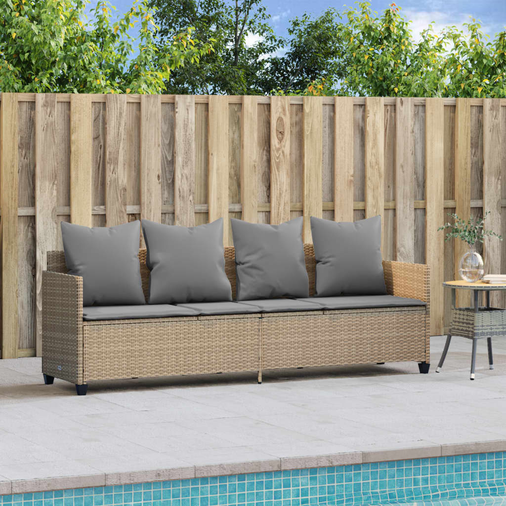 Sun lounger with beige polyrattan cushions