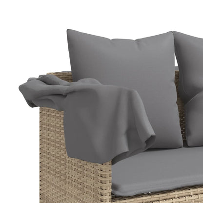 Sun lounger with beige polyrattan cushions