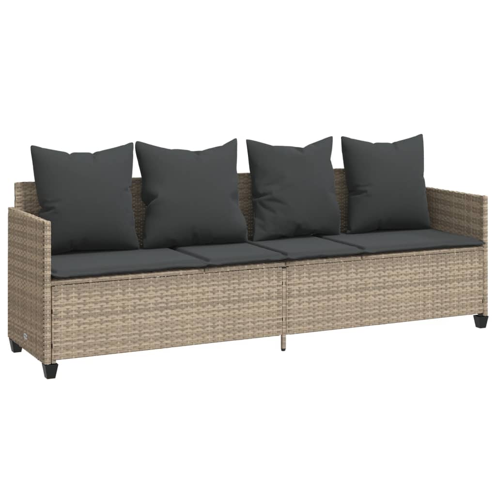 Sun lounger with light gray cushions in polyrattan