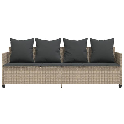 Sun lounger with light gray cushions in polyrattan