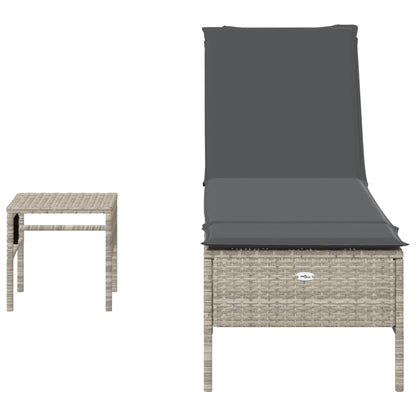 Lettino con Tavolo e Cuscino Grigio Chiaro in Polyrattan