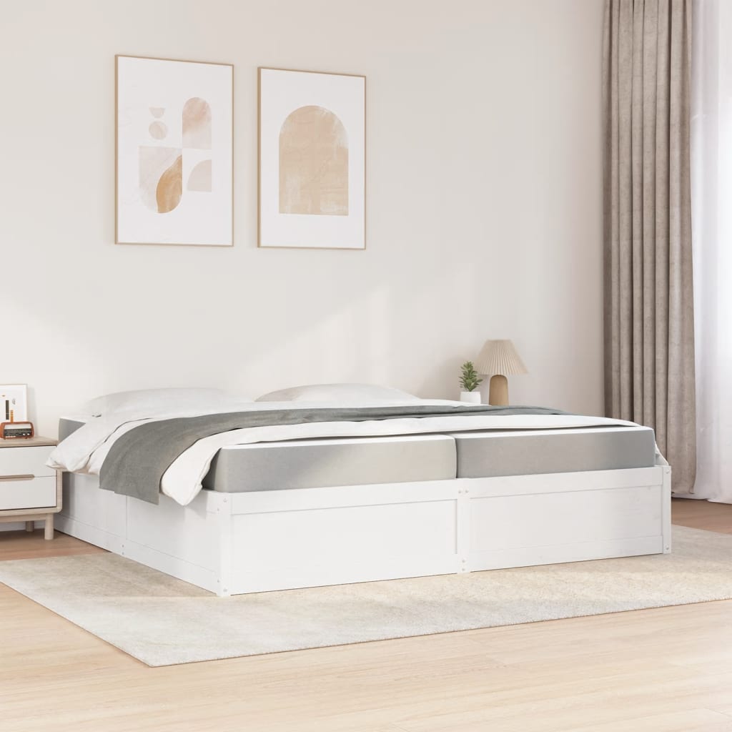 Letto con Materasso Bianco 200x200 cm in Legno Massello di Pino - homemem39