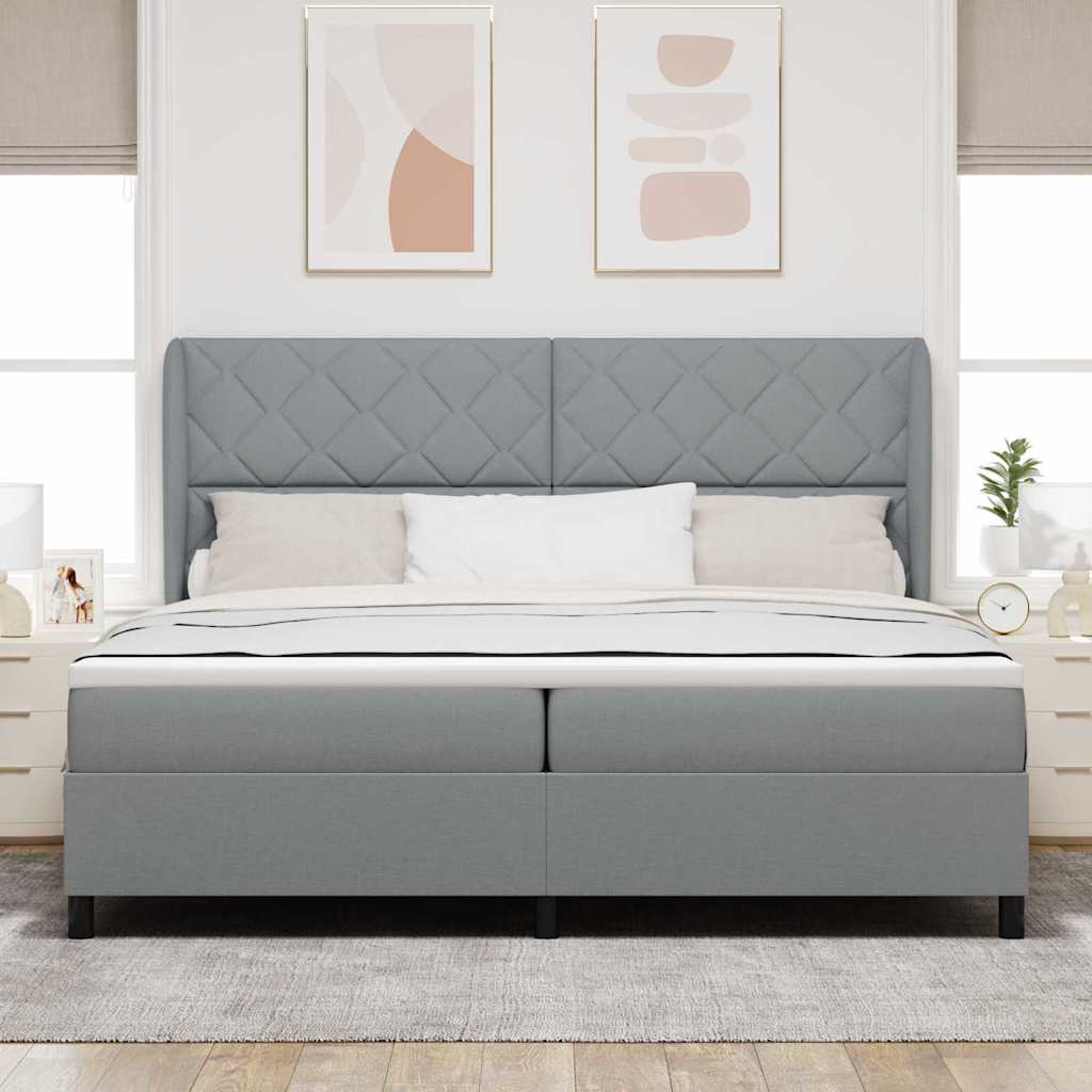 Letto a molle con materasso Grigio chiaro 200 x 200 cm Tessuto
