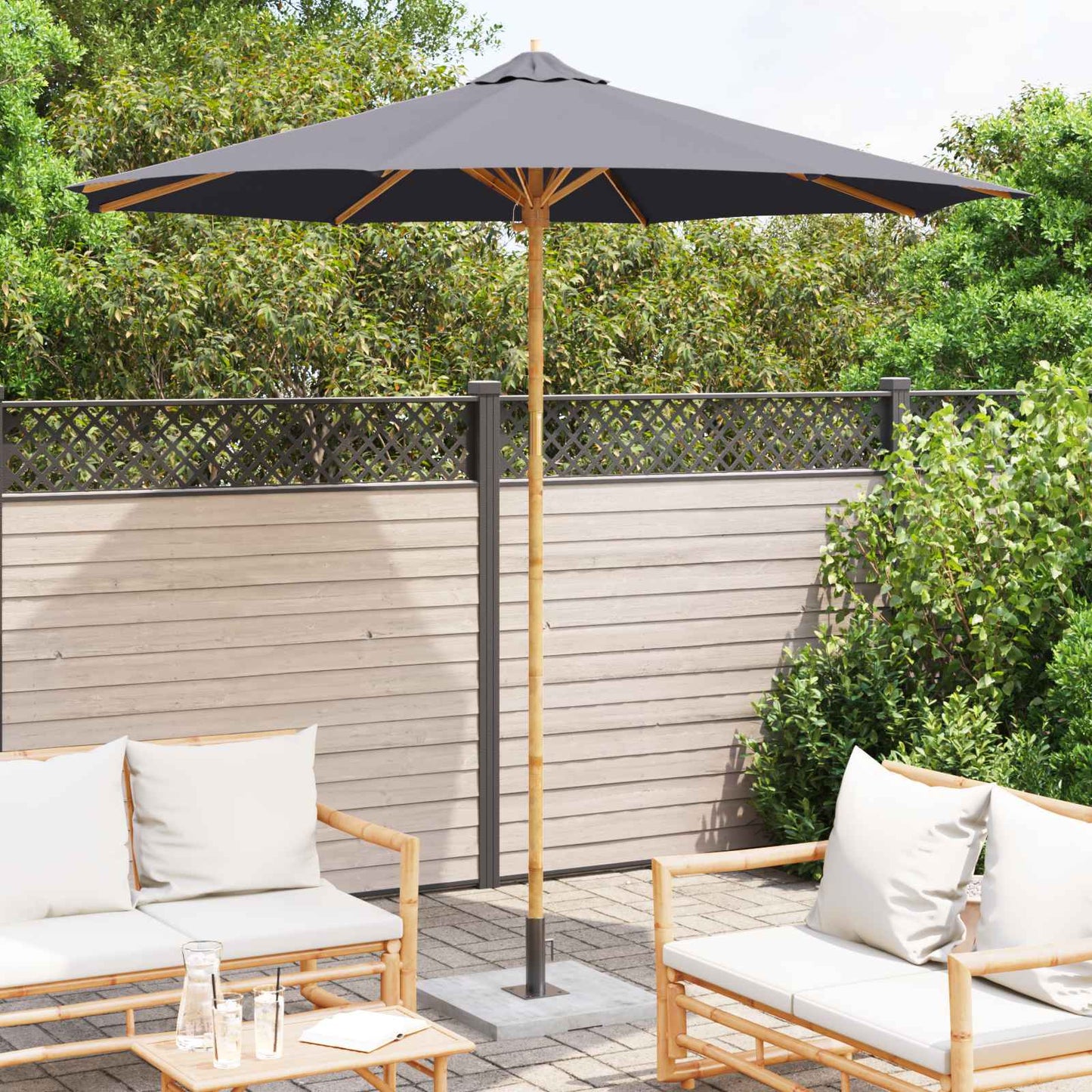 Ombrello da giardino Grigio scuro Ø 270 x 260 cm Bambù