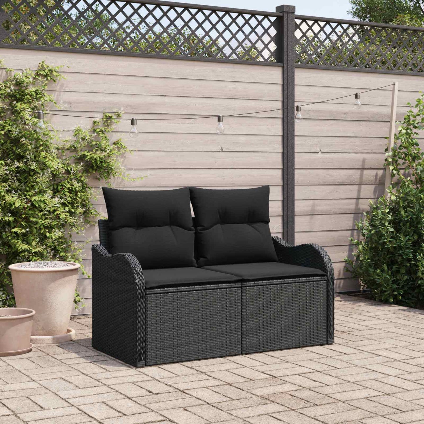 Divano da giardino con cuscino Nero 121 x 62 x 69cm polyrattan