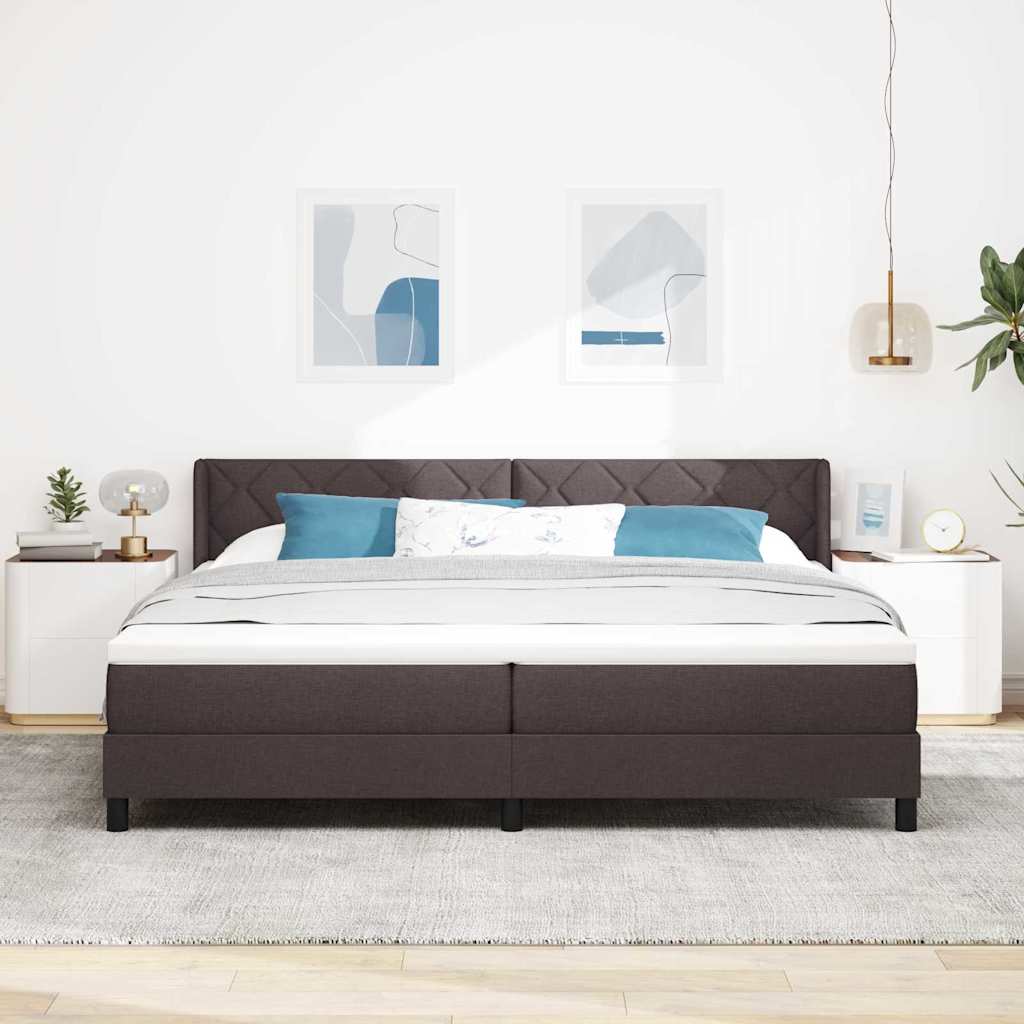 Letto a molle con testiera Marrone Scuro 200 x 200 cm Tessuto | homemem39