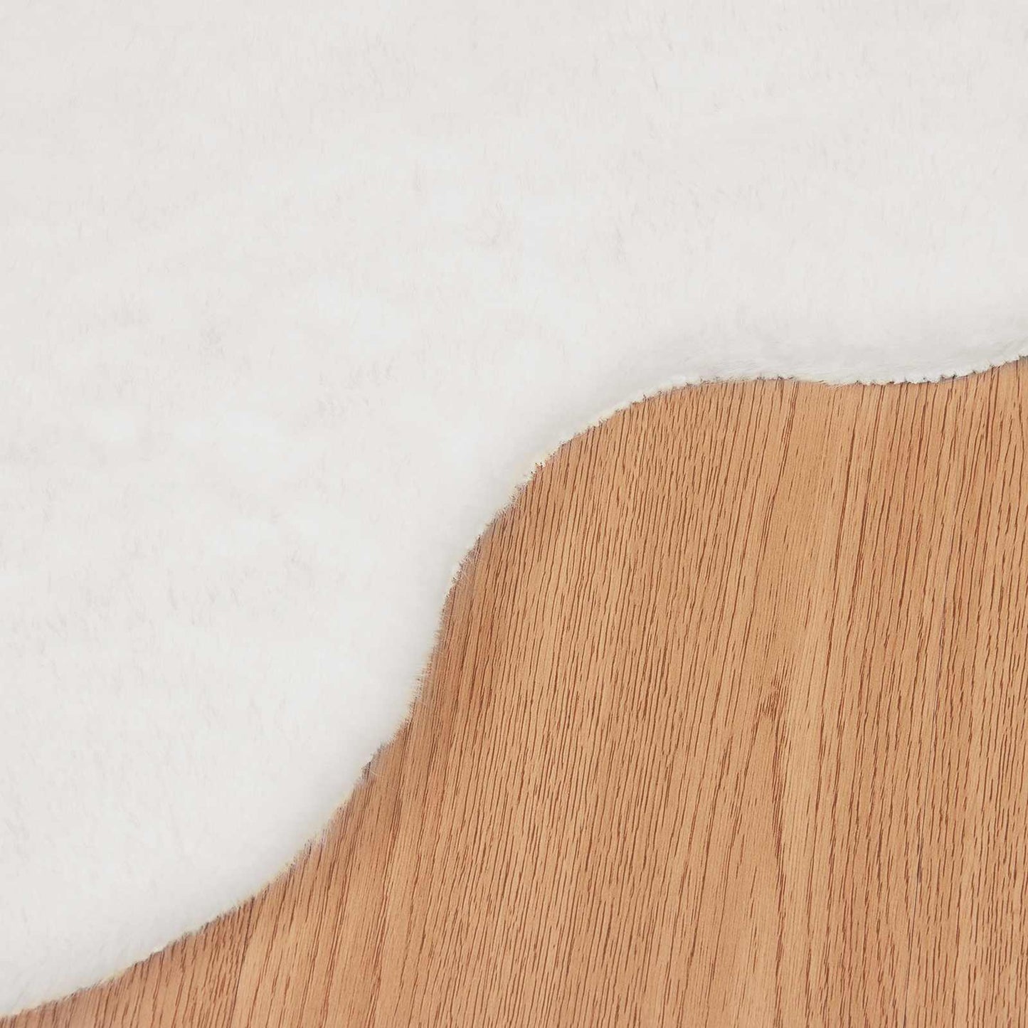 Tappeto in Pelliccia Sintetica di Coniglio Olite Bianco