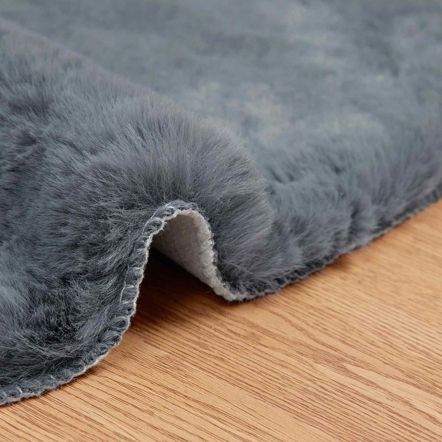 Tappeto in Pelliccia Sintetica di Coniglio Olite Antracite