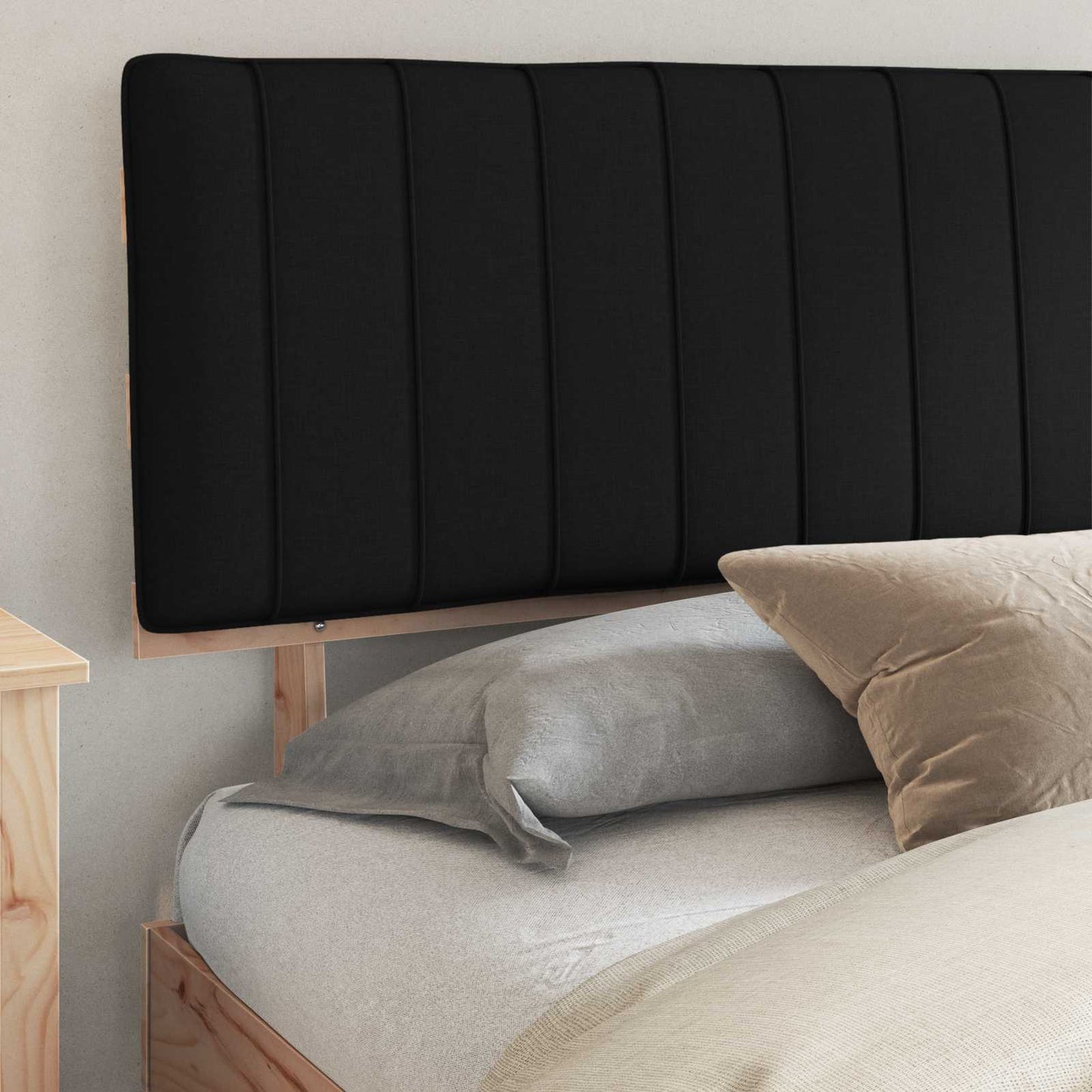 Letto con Testiera Rivestita Nero 200 x 200 cm Pino massello | homemem39