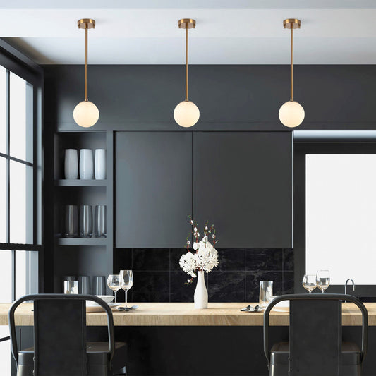 Lampadario Elegante in Metallo e Vetro