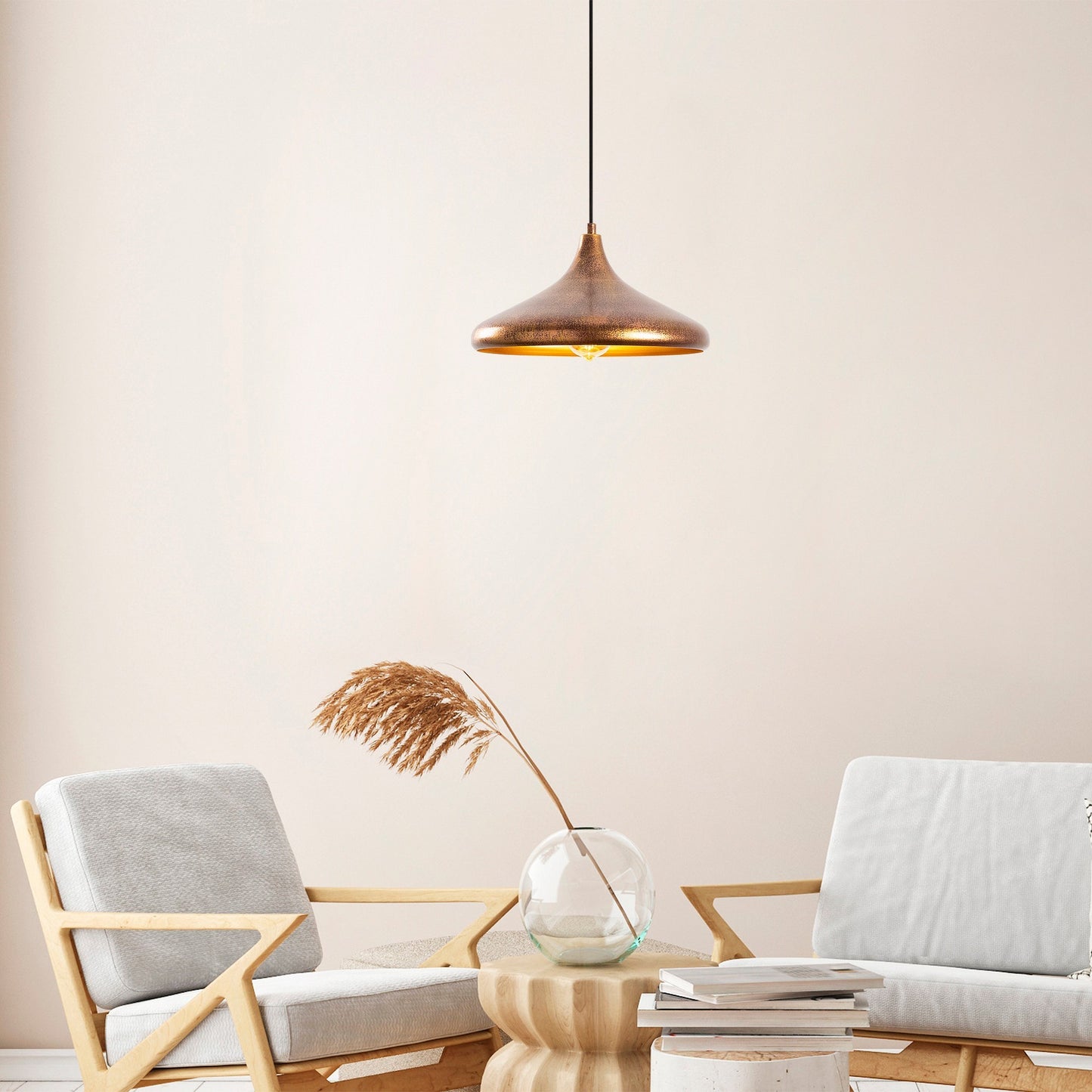 Lampadario Elegante in Metallo e Vetro